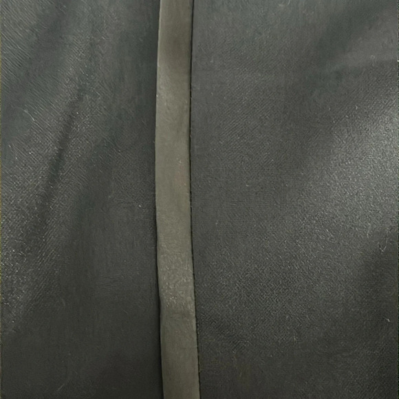 The Savile Row Strand Flat Front Hemmed Suit Pants in Black - NWOT - Size 36W - Picture 6 of 6